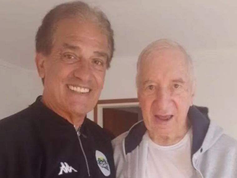 Miguel Ángel Lemme, histórico colaborador de Carlos Bilardo, lo visita todas las semanas y compartió detalles de su salud actual