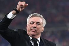 La frase de Ancelotti que sorprendió al mundo del fútbol Carlo Ancelotti festejando sus logros en Real Madrid Foto: Goal