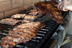 Se suele reemplazar por la típica empanada de vigilia o pescados Foto: ALF PONCE MERCADO / MDZ