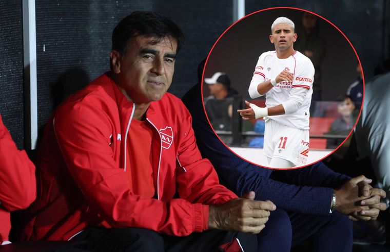 Gustavo Quinteros habló sobre la situación de Ruiz y fue categórico.