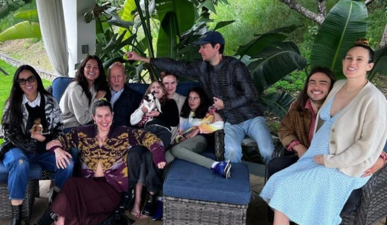 Por el cumpleaños de Bruce Willis, Demi Moore regaló fotos nunca vistas con sus hijas. Foto: Instagram @demimoore