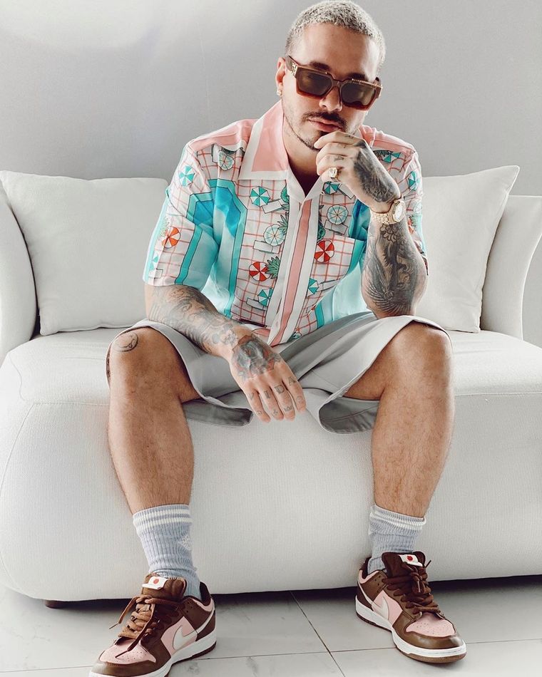 Inédito: J Balvin lanzó su propio menú en un famoso restaurante Foto: Instagram