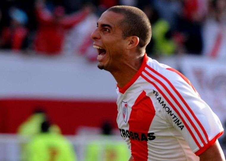 David Trezeguet fue el autor de los dos goles del triunfo ante Almirante Brown Foto: River Plate