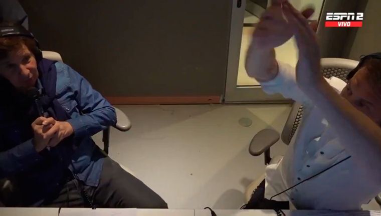 El Bambino Pons y Jorge Baravalle fueron ponchados accidentalmente durante la transmisión de ESPN.