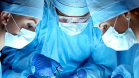 Por qué la medicina trata el dolor de forma diferente en mujeres y hombres