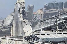 El jueves, un ataque aéreo israelí terminó con un proyectil sobre la iglesia de la Sagrada Familia, la única iglesia católica de Gaza. El jueves, un ataque aéreo israelí terminó con un proyectil sobre la iglesia de la Sagrada Familia, la única iglesia católica de Gaza.