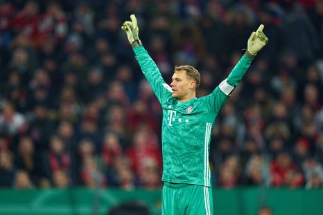 Manuel Neuer y un gesto de admiración hacia la hinchada de Boca. Foto: FC Bayern Manuel Neuer y un gesto de admiración hacia la hinchada de Boca. Foto: FC Bayern