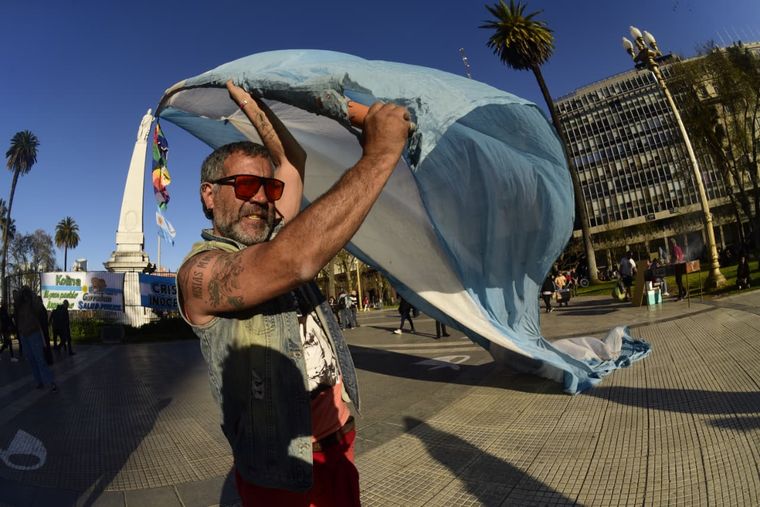 La marcha pidió por el rechazo al veto contra el financiamiento del hospital Garrahan y las universidades.