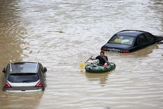 Inundaciones en China: los dramáticos videos que muestran el impacto de las lluvias torrenciales