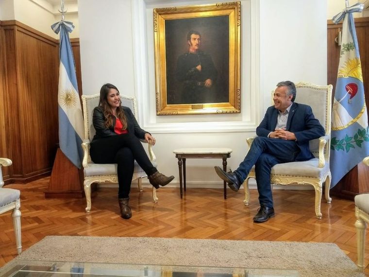 Villalobos junto a Alfredo Cornejo.