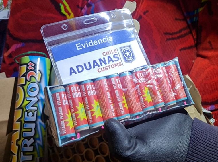 aduanas pirotecnia chile