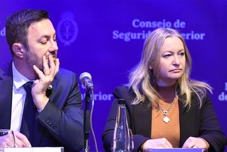 cortocircuitos en la convivencia oficialista: la furia de los petristas con hebe casado cortocircuitos en la convivencia oficialista: la furia de los petristas con hebe casado