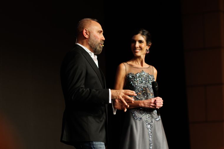 Gabriel y Sofi, en pleno desarrollo del evento.