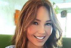 A los 50 años Thalía se ve y se siente espléndida. Pudo ponerse el icónico vestido que usó hace casi 30 años. Foto: Instagram