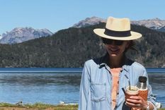 Mirá el look de Juliana Awada en la Patagonia.