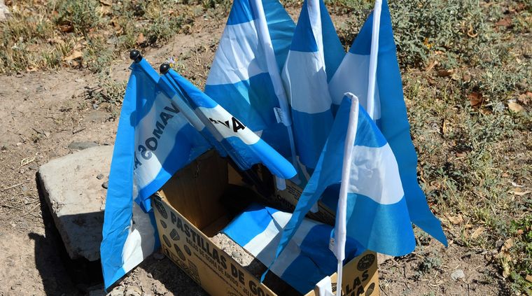 La bandera es nuestro símbolo patrio de referencia Foto: ALF PONCE MERCADO / MDZ