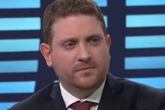 Jonatan Viale Jonatan Viale enfrenta una causa millonaria iniciada por Marcelo Tinelli. Foto: Captura de video LN+ Jonatan Viale Jonatan Viale enfrenta una causa millonaria iniciada por Marcelo Tinelli. Foto: Captura de video LN+