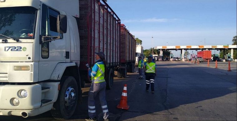 La Agencia Nacional de Seguridad Vial detectó a un conductor de camión con 1,53 g/l de alcohol en sangre mientras circulaba por la Ruta Nacional 9. Foto: ANSV