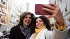 Las caras fingidas de felicidad extrema que todos ponemos en cada imagen, no tienen utilidad por esos lares. Las caras fingidas de felicidad extrema que todos ponemos en cada imagen, no tienen utilidad por esos lares.