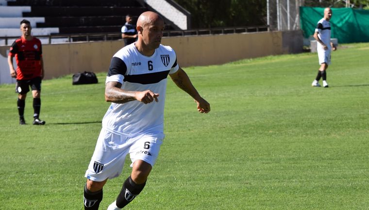 Renzo Vera estará sin jugar por un mes. Foto: Prensa Gimnasia