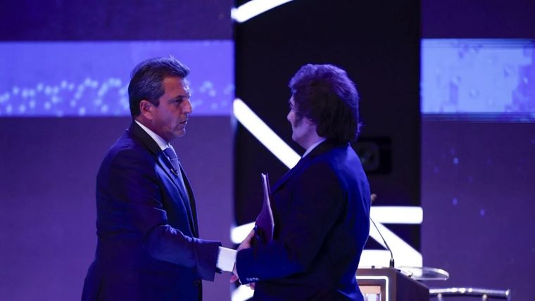 Giorgio Armas vaticinó quien ganará.