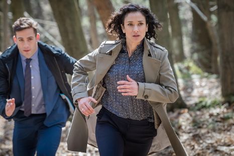 NETFLIX. Paranoid NETFLIX. Paranoid