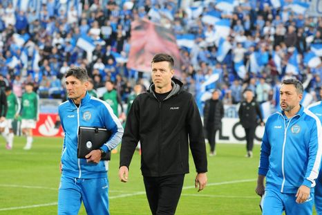 Esteban Solari dirigió ante Gimnasia La Plata su último partido como DT de Godoy Cruz.