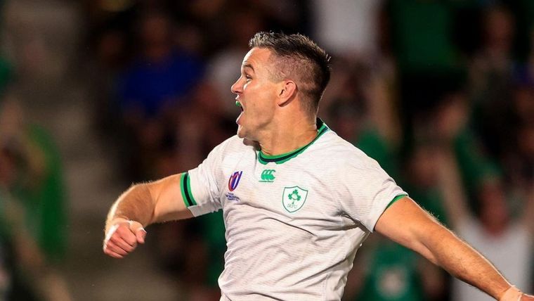 Jonathan Sexton celebra la victoria. Foto: Instagram @irishrugby