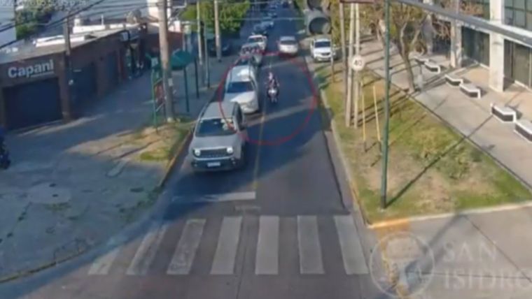 La Policía bonaerense busca intensamente al sicario.&nbsp;