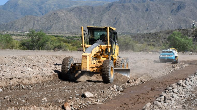 Ciudad, IPV y Provincia impulsan la urbanización del predio San Agustín, con obras en marcha y la expectativa de sumar más de 200 viviendas. Ciudad, IPV y Provincia impulsan la urbanización del predio San Agustín, con obras en marcha y la expectativa de sumar más de 200 viviendas.