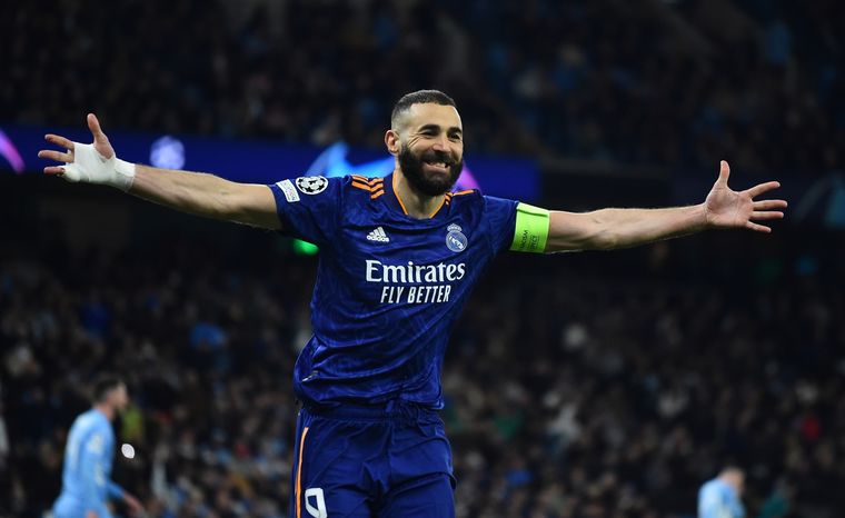 El Gato, con su doblete, llegó a los 14 goles en la actual competencia. Foto: EFE