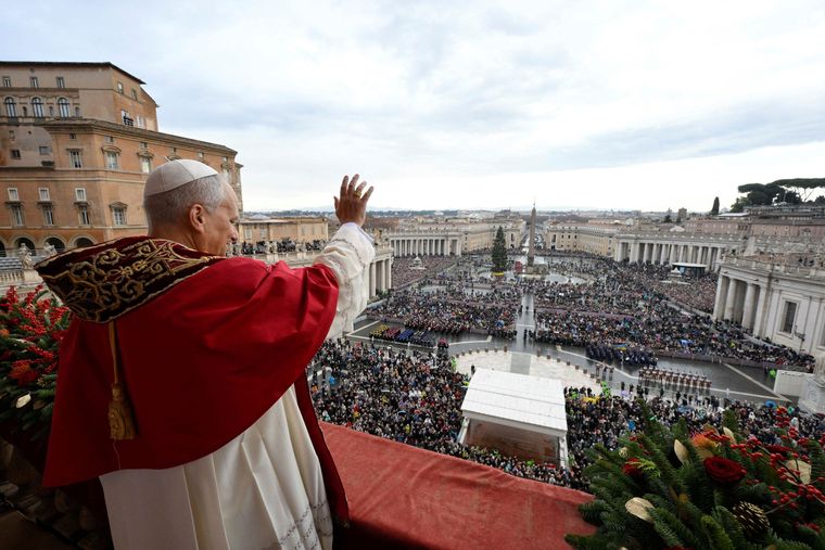 En su sermón de Navidad, el papa León XIV habló de "las tiendas en Gaza, expuestas a la lluvia, el viento y el frío".