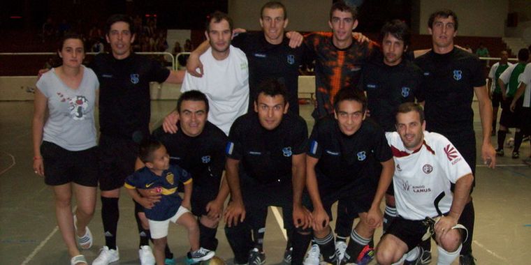 El equipo de Club de Amigos campeón de la A1