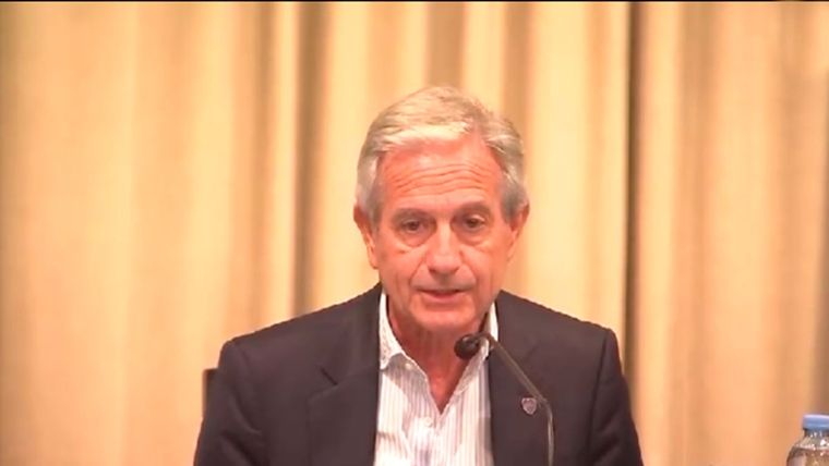 Ibarra apuntó duramente contra Riquelme y acusó a la dirigencia de Boca de querer truchar la elección Foto: TyC Sports