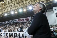 Máximo Kirchner llamó a reventar en serio la Plaza por el Día de la Democracia y los Derechos Humanos Foto: TELAM