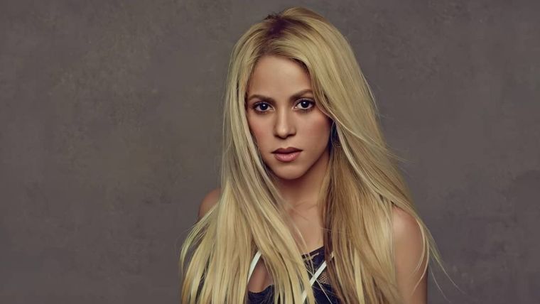 Hasta Piqué se deslumbró al ver la foto de Shakira sin ropa, que está paralizando la red