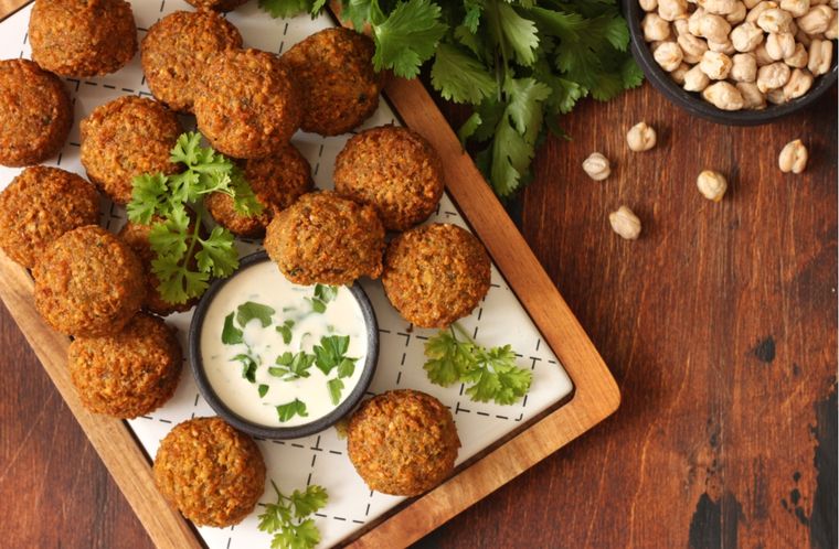 Falafel con garbanzos Una receta simole y deliciosa para hacer en pocos pasos. Foto: Shutterstock