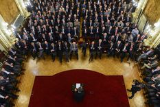 las peores manas: ¿a quien le importa que echen gente?