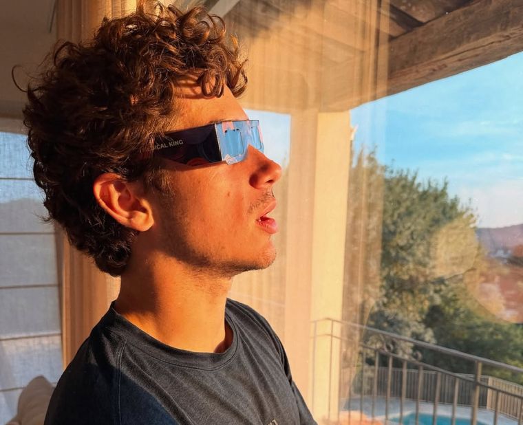 Franco Colapinto compartió imágenes de sus vacaciones antes de regresar a la actividad en la Fórmula 1.