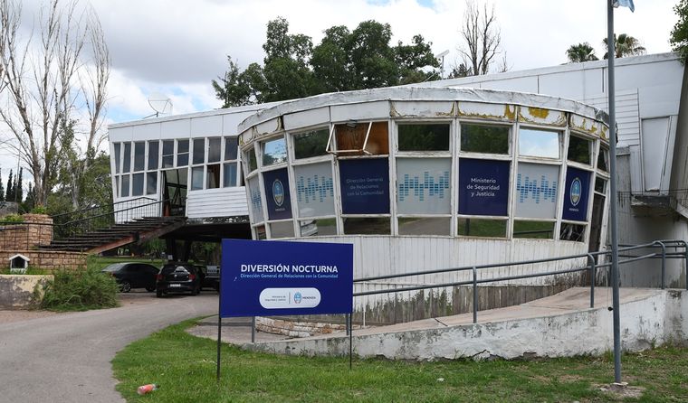 El edificio Cuba actualmente alberga oficinas. El edificio Cuba actualmente alberga oficinas.