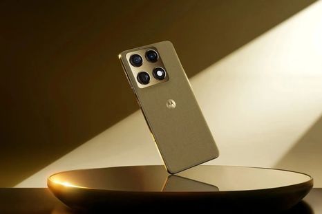 La nueva línea de teléfonos de Motorola para 2026 apuesta por pantallas brillantes y el uso intensivo de la inteligencia artificial. La nueva línea de teléfonos de Motorola para 2026 apuesta por pantallas brillantes y el uso intensivo de la inteligencia artificial.