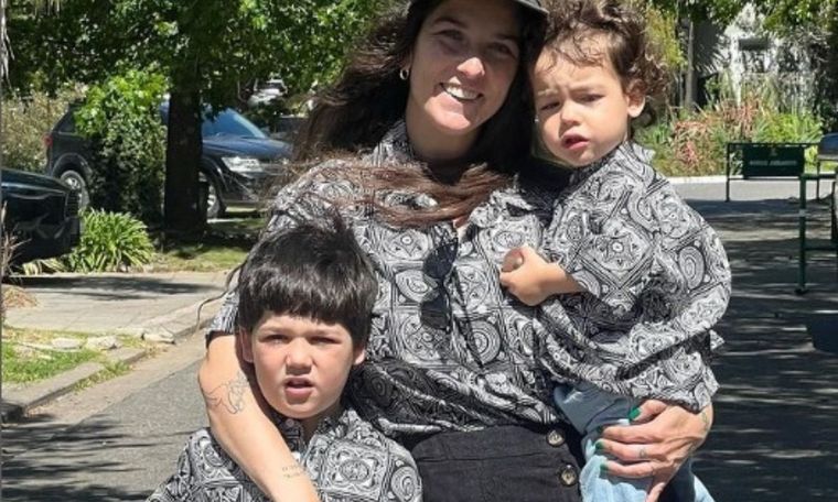 Juana Repetto reveló por qué decidió ser madre soltera La actriz lo contó en su libro Foto: @juanarepettook