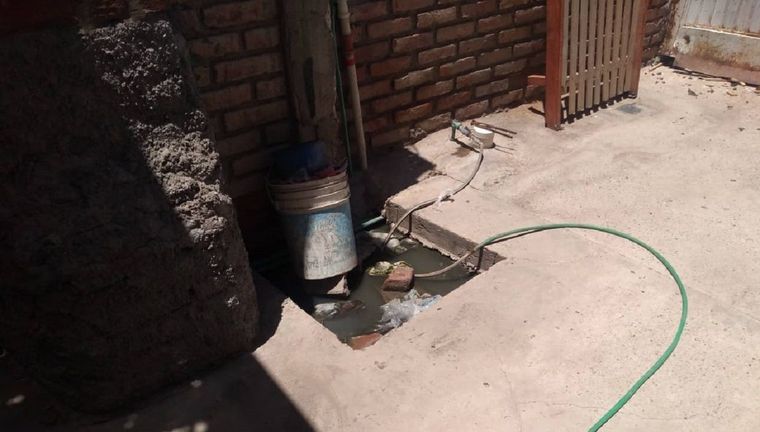 El bebé cayó al pozo séptico que solo tenía ocho centímetros de aguas servidas Foto: Foto ilustrativa: sanjuan8