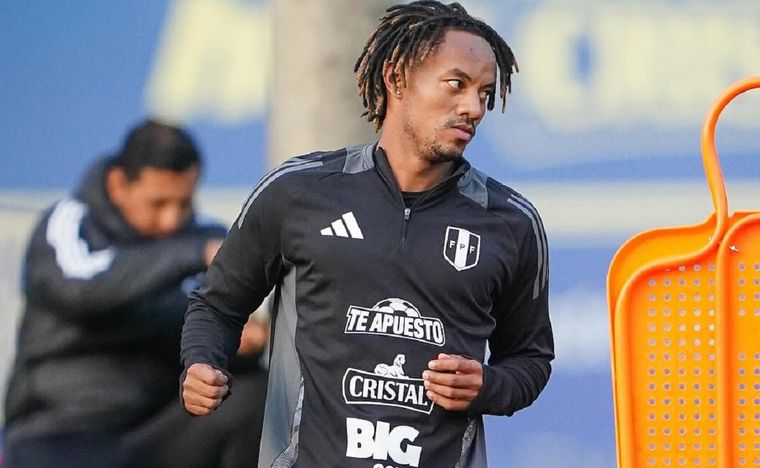El futbolista habló tras la caída. Foto: Instagram @18andrecarrillo