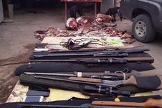 imagenes fuertes: allanamiento en mendoza descubre guanacos muertos para hacer chorizos imagenes fuertes: allanamiento en mendoza descubre guanacos muertos para hacer chorizos