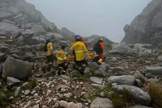 rescatan a turista tras pasar la noche a la intemperie en el cerro champaqui