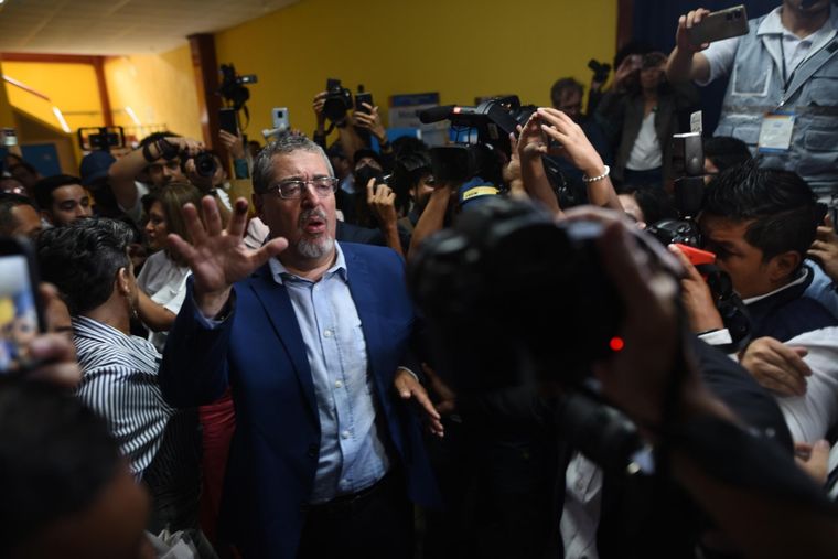 El académico progresista Bernardo Arévalo fue electo presidente de Guatemala Foto: EFE