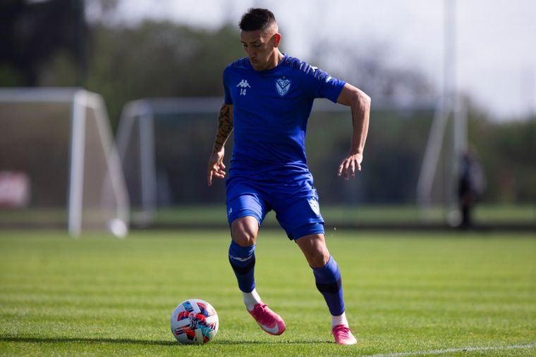 Centurión volvió a entrenar con Vélez. Foto: @Velez