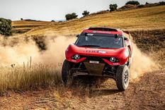 El piloto mendocino no pudo terminar la tercera etapa de la Baja Aragón. Foto: Bahrain Raid Xtreme