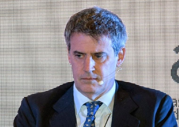 Alfonso Prat Gay, exministro de Economía, fustigó a Milei. Foto: NA